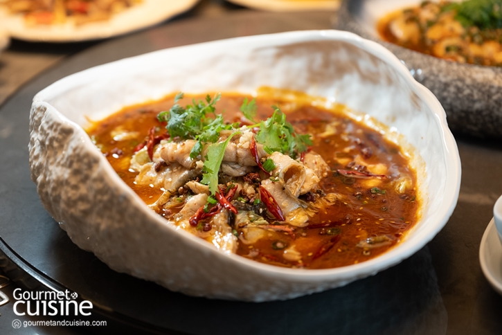 HONG’s Chinese Restaurant & Sky Bar ห้องอาหารจีนและสกายบาร์ที่วิวสวยที่สุดแห่ง หนึ่งในเชียงใหม่