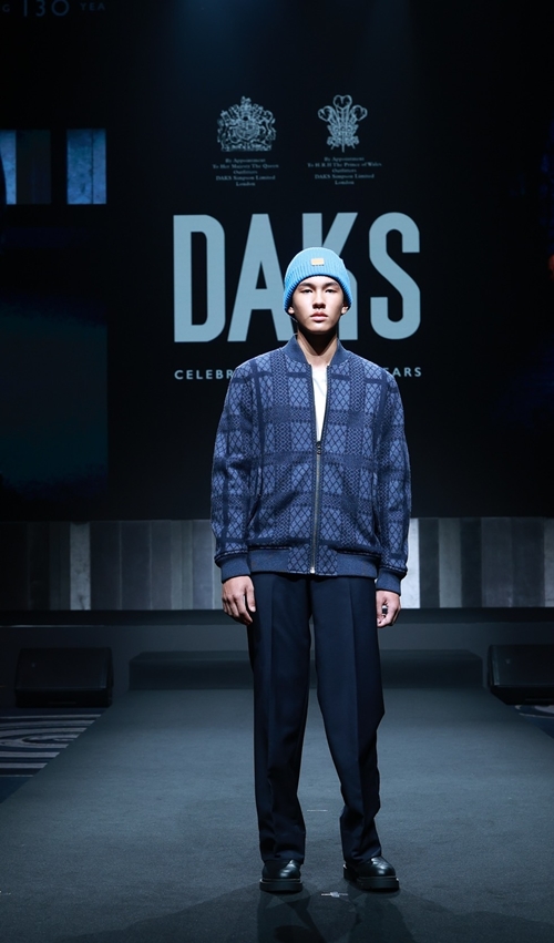 ฉลอง 130 ปี DAKS แบรนด์แฟชั่นอังกฤษอย่างยิ่งใหญ่ อิมพอร์ตแฟชั่นคลาสสิกที่ผสมผสานความยั่งยืน สู่รันเวย์ประเทศไทย