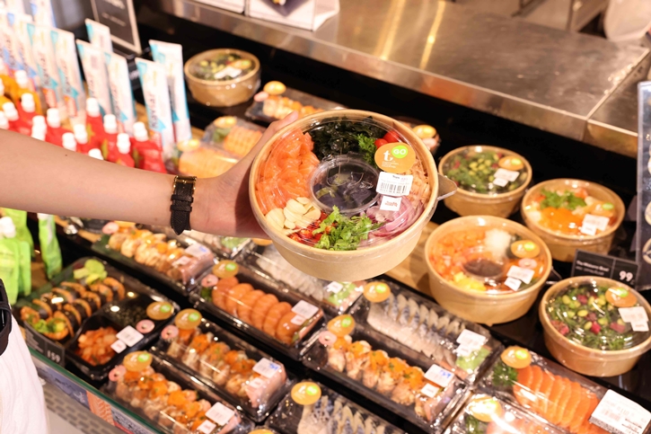 ท็อปส์ ในเครือเซ็นทรัล รีเทล ยกระดับความยั่งยืน เปิดตัวแคมเปญ “Food Hero, Taste not Waste” ชวนคนไทยเปลี่ยนมุมมองใหม่ เป็นฮีโร่ได้ง่าย ๆ ด้วยการช้อปสินค้าใกล้หมดอายุ ที่ยังคงคุณภาพดี ในราคาลดพิเศษ