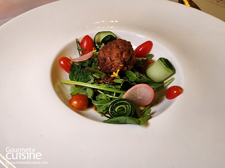 คืนแห่งการแบ่งปันในงาน “Chef’s Charity The Best of Bangpakong” ที่ร้านเอกเขนก แปดริ้ว