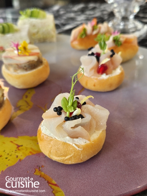 Festive Afternoon Tea จิบชาช่วงคริสต์มาสที่ InterContinental Bangkok