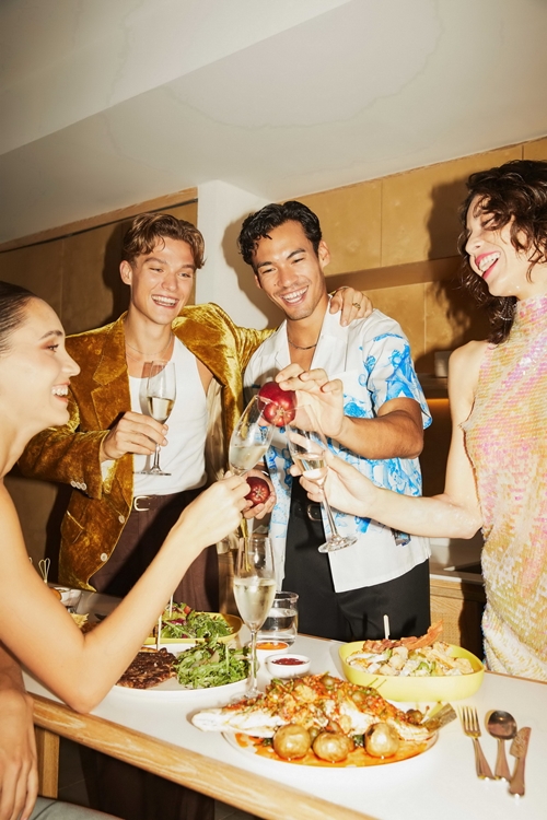 The Standard, Hua Hin ฉลองครบรอบปีที่ 3 กิจกรรมอัดแน่นตลอดเดือนธันวาคม กิจกรรมเคาท์ดาวน์ และบีชปาร์ตี้ ที่น่าจดจำส่งท้ายปี