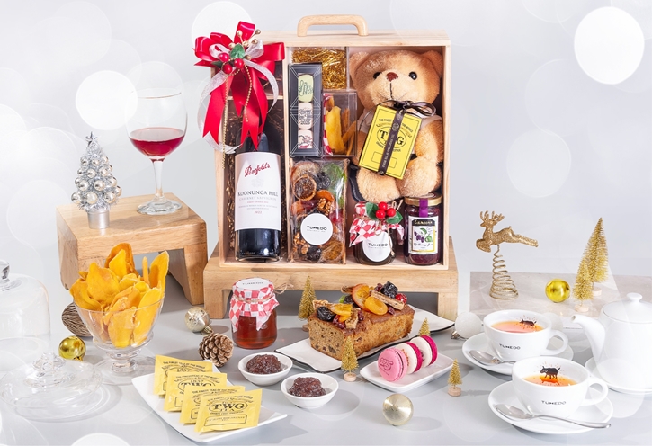 ต้อนรับปี 2025 สุดปังด้วย 10 กระเช้าของขวัญปีใหม่ (Festive Hampers) จากโรงแรมดัง