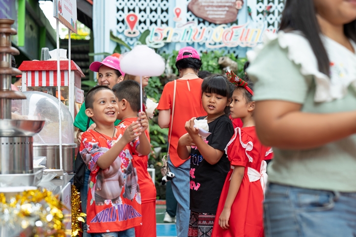 ชับบ์ ไลฟ์ ประกันชีวิต จัดกิจกรรม “Season Giving” ส่งความสุขให้น้องยิ้มได้