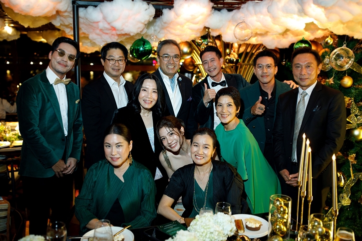เปิดประสบการณ์เหนือระดับฉบับติดแกลมกลางเจ้าพระยาส่งท้ายปี ในกิจกรรม Chang Unpasteurized Iconic Experience Presents “UNVEIL THE MASTERPIECE”