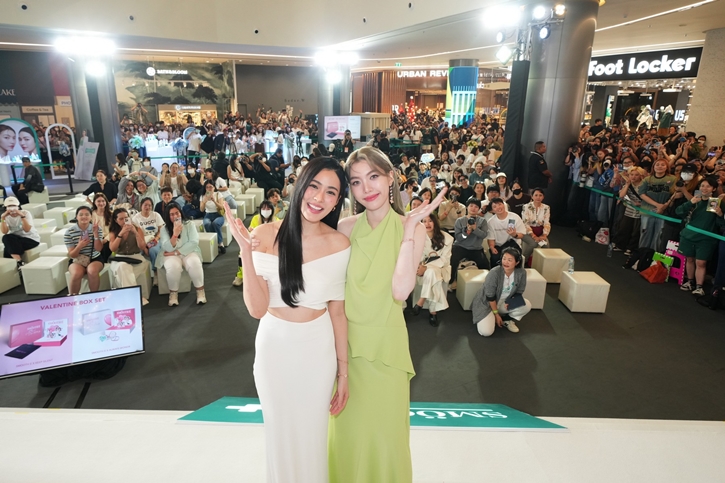 เปิดตัว “หลิง-ออม” New Face of Smooth E คู่ใหม่ ประกาศจุดยืนใหม่ “อ่อนโยน…มีประสิทธิภาพเห็นผล” เพื่อผิวหน้าบอบบางกลับมาสวยสุขภาพดีง่าย ๆ ใน 3 สเต็ป