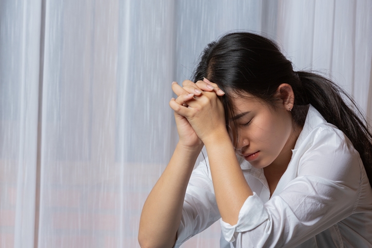 เมื่อใจพูดไม่ได้ ร่างกายจึงแสดงออก ชวนทำความรู้จัก Conversion Disorder โรคที่ต้องการความเข้าใจไม่ใช่คำวิจารณ์