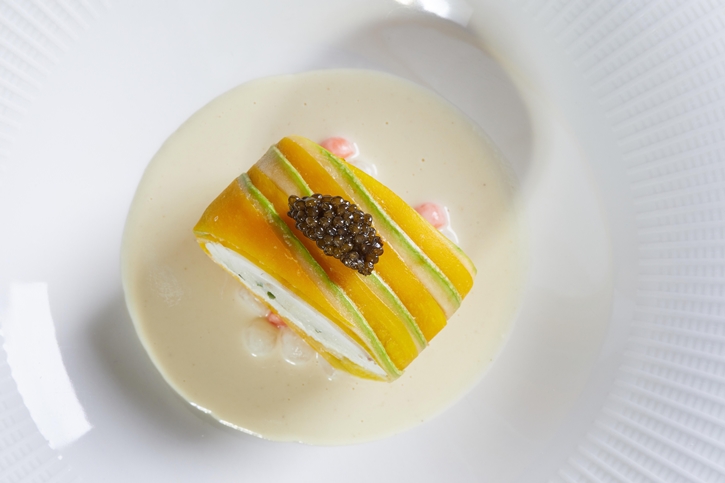 หวานๆ รับเดือนแห่งความรักกับ 25 ร้านดัง บรรยากาศโรแมนติกฉลองวาเลนไทน์ 2025 อย่างฉ่ำใจ