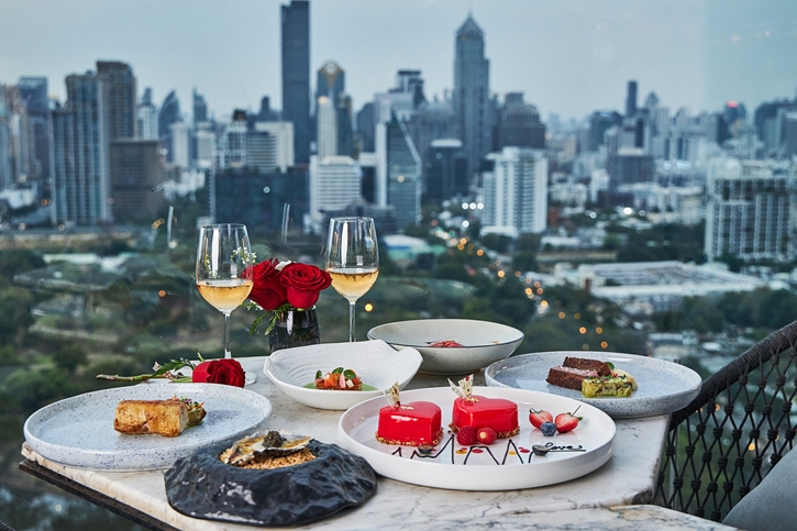 หวานๆ รับเดือนแห่งความรักกับ 25 ร้านดัง บรรยากาศโรแมนติกฉลองวาเลนไทน์ 2025 อย่างฉ่ำใจ
