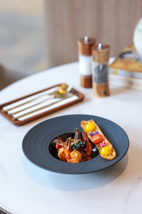 หวานๆ รับเดือนแห่งความรักกับ 25 ร้านดัง บรรยากาศโรแมนติกฉลองวาเลนไทน์ 2025 อย่างฉ่ำใจ