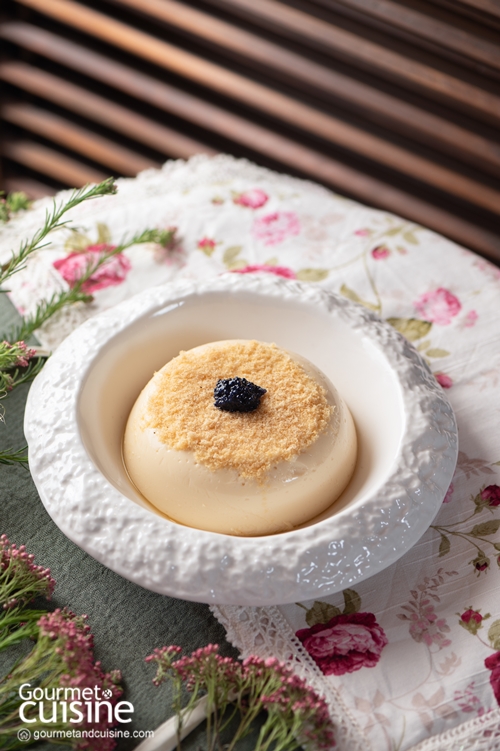 ไข่ตุ๋นพุดดิง โรยปลากุเลาเค็มตากใบ Egg Pudding with Caviar สูตรโดย เชฟติ๊ตูม - ศุภรา กิตติอุดม