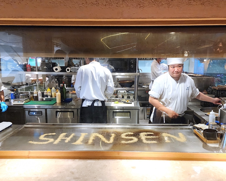 ก้าวสู่ปีที่ 9 Shinsen ฉลองยอดขายปูทาราบะ 50,000 ตัว
