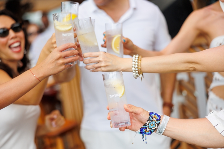BELVEDERE VODKA เปิดตัวขวดรุ่นลิมิเต็ดอิดิชั่นสุดพิเศษ ที่ได้แรงบันดาลใจจากภูเก็ต สะท้อนเสน่ห์และความมีชีวิตชีวาบนเกาะแห่งนี้