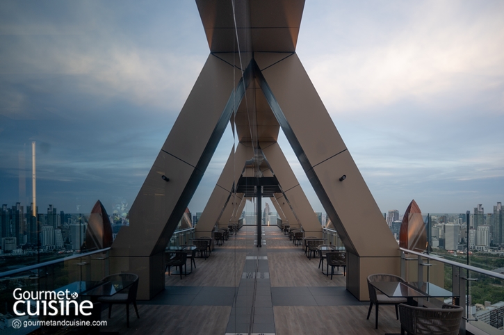 Level 50 by SEE FAH รูฟท็อฟวิวตรึงใจกับอาหารโฮมคุกรสอร่อยแห่งย่านลุมพินี