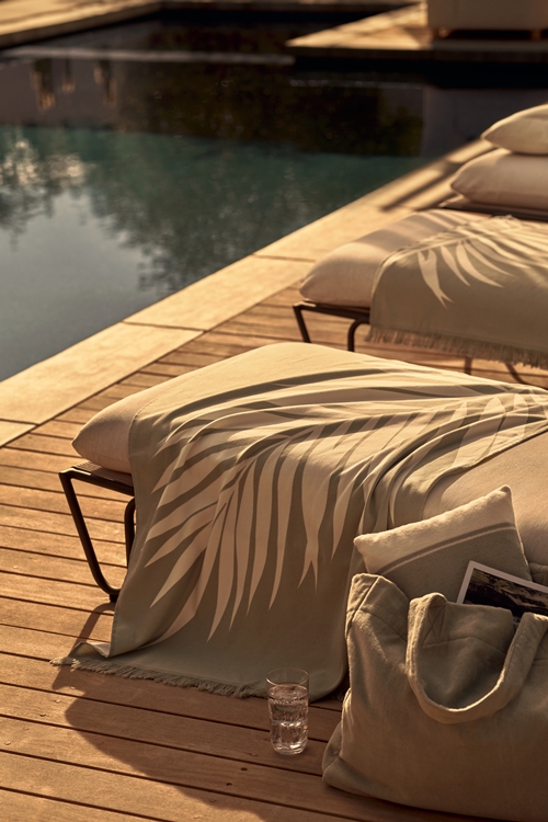 H&M HOME ชวนหลบความร้อนช่วงซัมเมอร์ไปกับคอลเลกชัน 2025