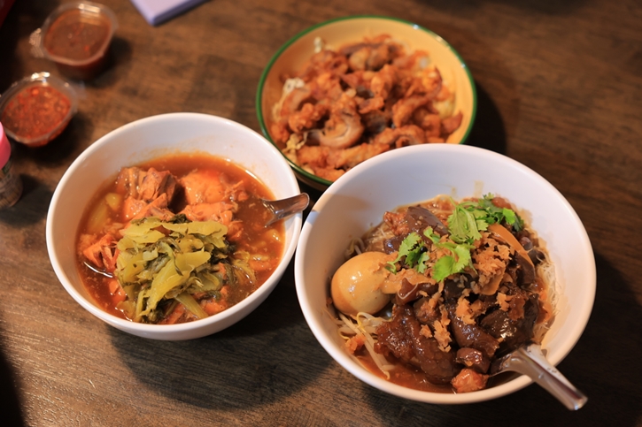 โคคา-โคล่า เดินหน้าขยายพื้นที่ปักหมุด “COKE Foodmarks”  เพิ่มร้านอร่อยซ่าคู่ “โค้ก” ครอบคลุมสตรีทฟู้ดทั่วไทย