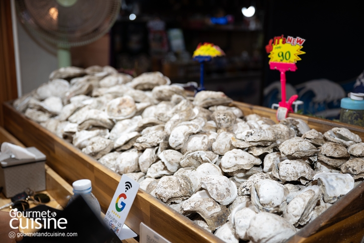ตลาดปลาบางแสน (Bangsaen Fish Market) ชลบุรี