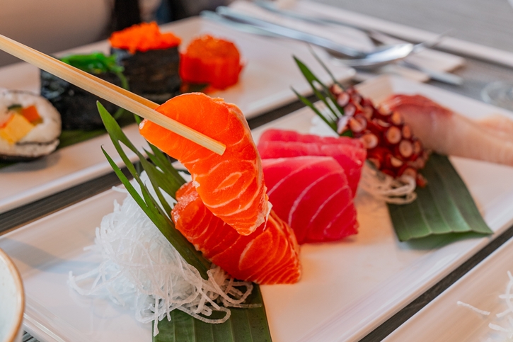 สัมผัสประสบการณ์ความอร่อยกับบุฟเฟต์อาหารญี่ปุ่นและบุฟเฟต์ติ่มซำรสเลิศ ตลอดเดือนมิถุนายนที่โรงแรมคอร์ทยาร์ด แมริออท ภูเก็ตทาวน์