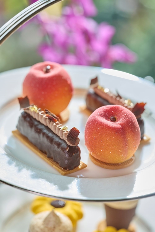 โรงแรมเพนนินซูลา กรุงเทพฯ เปิดตัว Art in the Garden Afternoon Tea ชุดน้ำชายามบ่ายสุดพิเศษ ที่ถ่ายทอดแรงบันดาลใจจากสวนดอกไม้ ผลไม้ และความงามของพฤกษานานาพันธุ์