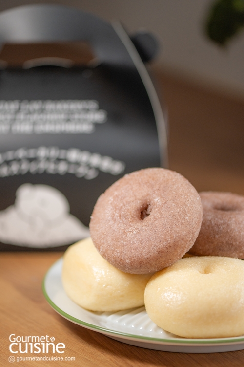 สายหวานตามไปลอง “โดนัทข้าวเหนียวดำ” เมนูใหม่น่าชิมจาก Loaf – Lay 