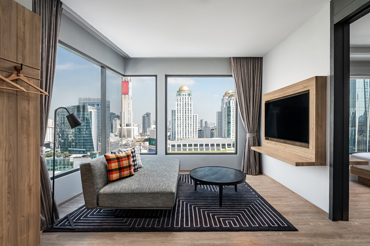 ม็อกซี่ แบงคอก ราชประสงค์ จุดพลังให้ทุกการเฉลิมฉลอง ด้วยแพ็กเกจวันเกิดวัยทีน ห้องพักพรีเมียม และกิจกรรมสุดมันทุกสัปดาห์