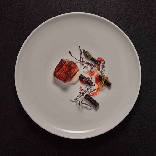 เชฟ Josh Raine บินตรงจากซิดนีย์ เสิร์ฟคอร์สดินเนอร์สุดพิเศษ ที่โรงแรมสยามเคมปินสกี้ กรุงเทพฯ เพียง 8 คืนเท่านั้น!