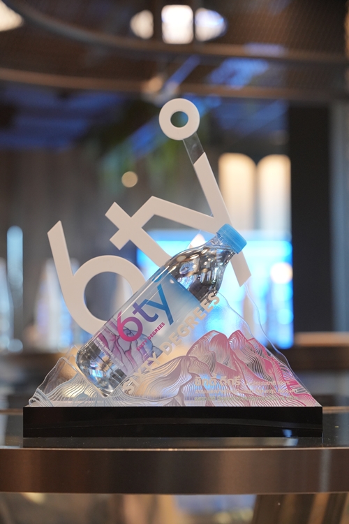 “DINNER INCREDIBLE THAILAND 2025” รวมพลัง 15 เชฟระดับโลก 21 ดาวมิชลิน สร้างปรากฏการณ์สุดยิ่งใหญ่ครั้งแรกในเอเชีย