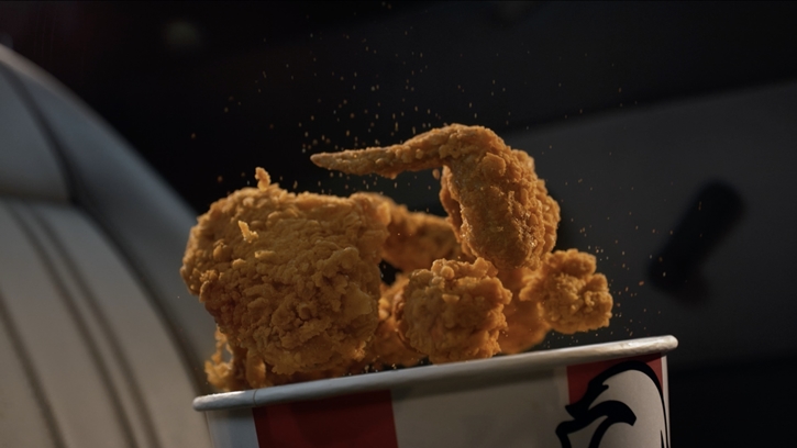 KFC ประเทศไทยส่งแคมเปญการตลาดสุดครีเอท ‘ชิลลี่ชีสอยู่ใกล้...อย่าไว้ใจตัวเอง’ ปลุกกระแสการคัมแบ็คของ ‘ชิลลี่ชีส’