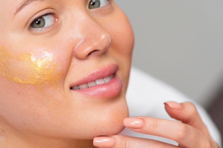 ผ่อนคลายเหนือระดับไปกับศาสตร์หินร้อนบำบัด 60 นาที ณ ชี่ แชงกรี-ลาสปา โรงแรมแชงกรี-ลา กรุงเทพฯ