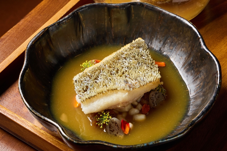 ลิ้มลองรสชาติแห่งฤดูฝน ผ่านเมนูพิเศษหอมสดชื่นที่ ฤดูกาล (Le Du Kaan)