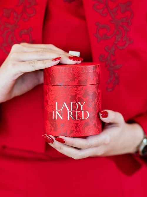 โรงแรมสยามเคมปินสกี้ กรุงเทพฯ เฉลิมฉลองครบรอบ 15 ปี “Lady In Red” ด้วยคอลเลคชั่นสุดพิเศษ