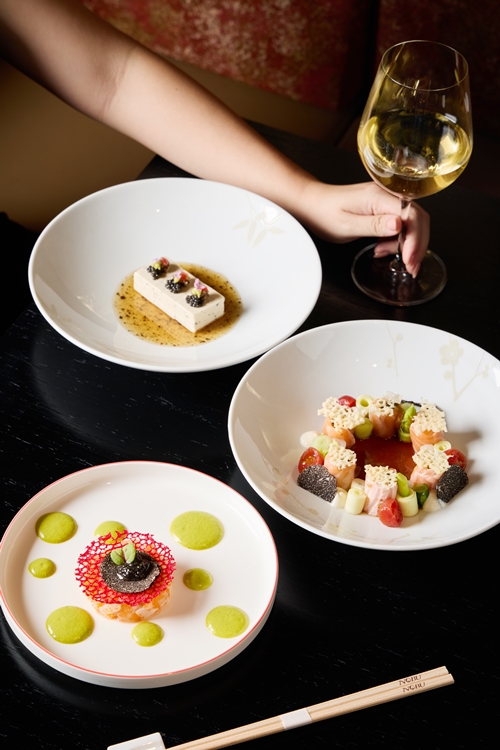 8 เมนูพิเศษจากสุดยอดวัตถุดิบ เห็ดทรัฟเฟิลดำฤดูหนาวส่งตรงจากออสเตรเลีย ที่ โนบุ แบงค๊อก