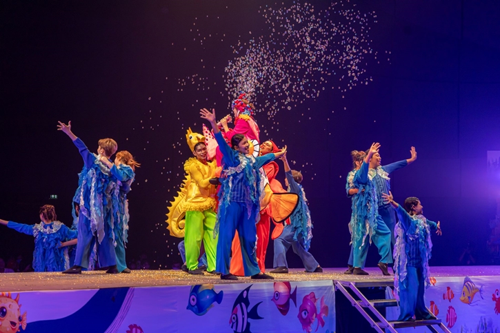 เปิดโลกจินตนาการไม่มีลิมิต “เซ็นทรัลพัฒนา x รักลูกพลัส” ชวนเด็กๆ ท่องโลกนิทานเวทีสุดสนุก ในงาน “รักลูก Tales & Plays 2025”