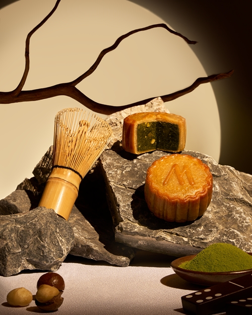 คิมป์ตัน มาลัย กรุงเทพฯ เปิดตัวกล่องขนมไหว้พระจันทร์ “โดมิโน” ที่บอกเล่าความเปลี่ยนแปลงผ่านศิลปะ