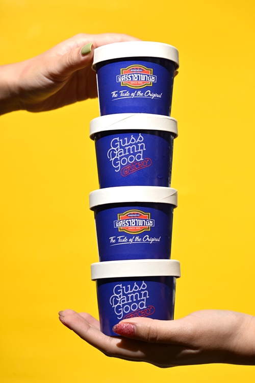  “ซอสพริกศรีราชาพานิช” ท้าทายระบบอีกครั้ง! คอลแลปส์ Guss Damn Good เปิดตัว “ช็อคโกแลตชิลลี่” ไอศกรีมรสชาติจึ้ง