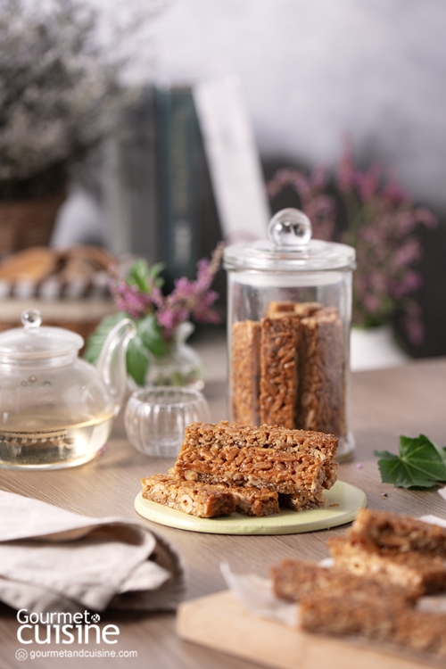 ทอฟฟี่ข้าวโอ๊ตบาร์ (Toffee Oat Bars) สูตรไม่ใส่แป้ง