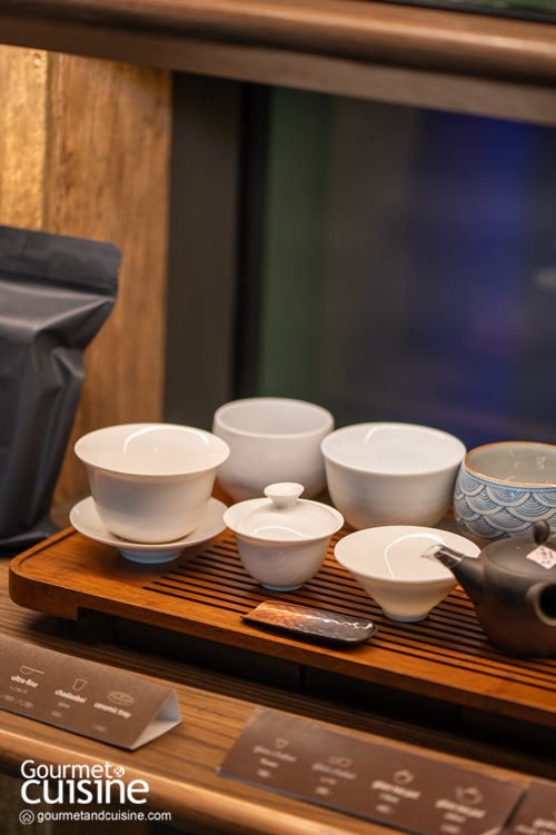 คุยกับ ธีรชัย ลิมป์ไพฑูรย์ แห่ง Peace Oriental Teahouse เจ้าของร้านชาที่เชื่อว่า ‘มัตฉะที่ดีคือมัตฉะที่เหมาะกับงาน’