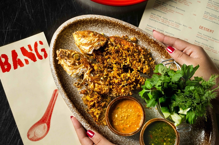 ลิ้มลองเมนูฤดูฝน พร้อมชมนิทรรศการศิลป์สะท้อนอารมณ์ ณ The StandardX, Bangkok