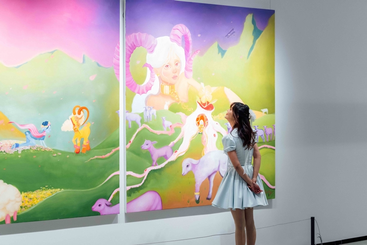 ลิ้มลองเมนูฤดูฝน พร้อมชมนิทรรศการศิลป์สะท้อนอารมณ์ ณ The StandardX, Bangkok