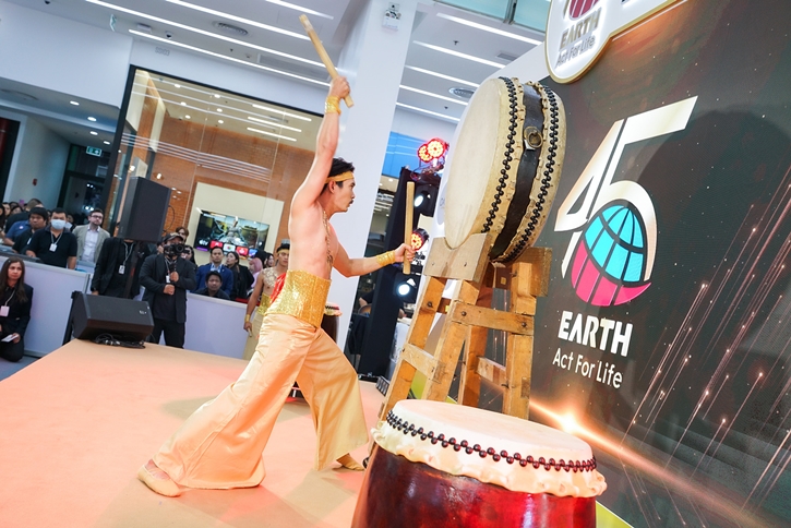 เอิร์ธ ประเทศไทย ฉลองครบรอบ 45 ปี ยืนหยัดผู้นำตลาด สู่การเติบโตระดับภูมิภาคและระดับโลกภายใต้กลยุทธ์ “Challenge & Change”