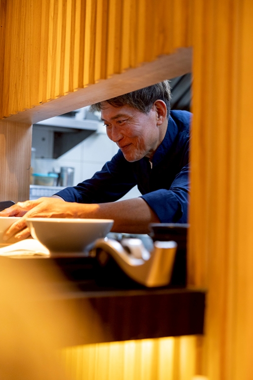 Menya Itto ฉลองครบรอบ 9 ปี เสิร์ฟเมนูราเมนสุดพิเศษเพียง 130 ชาม รังสรรค์โดย เชฟซากาโมโตะ บินตรงจากญี่ปุ่นเพื่อคนรักราเมนโดยเฉพาะ