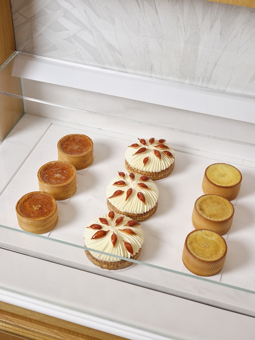 Le Bristol Paris เปิดตัวขนมหวานคอลเลกชันใหม่ ฝีมือเชฟ Maxence Barbot เพสทรีเชฟแถวหน้าของฝรั่งเศส