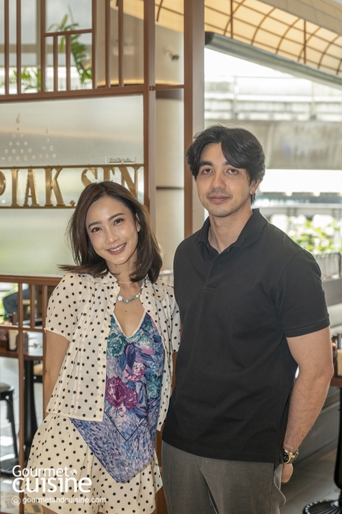 ข้าวเปียกเส้น Ekkamai Corner