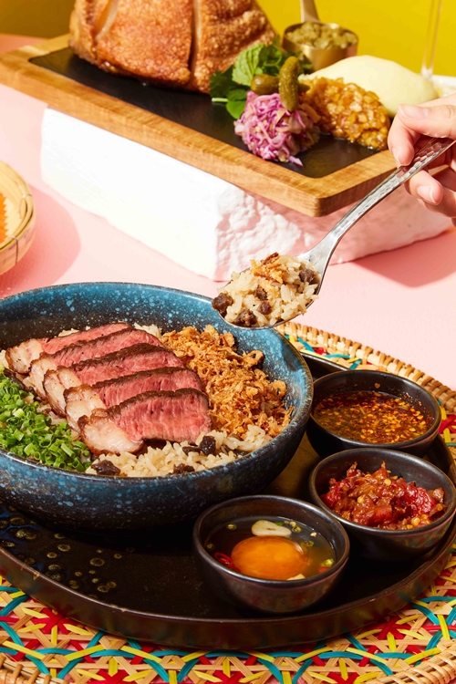 เอาใจคนรักเมนูเนื้อสัตว์และไวน์ กับโปรโมชั่น MEAT-ropolis และไวน์ไฟลท์ ที่ห้องอาหาร Bangkok' 78 โรงแรมสินธร มิดทาวน์ กรุงเทพฯ วีนแยทท์ คอลเล็คชั่น โรงแรมในเครือ IHG