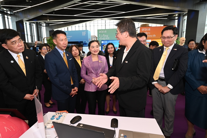 อว. ประกาศความพร้อมจัด 2 งานใหญ่แห่งปี “อว.แฟร์” - “มหกรรมวิทยาศาสตร์ฯ”  ชวนคนไทยปลดล็อกจินตนาการแห่งการสร้างสรรค์ เรียนรู้วิทยาศาสตร์แบบลงมือจริง คิดจริง สนุกจริง 