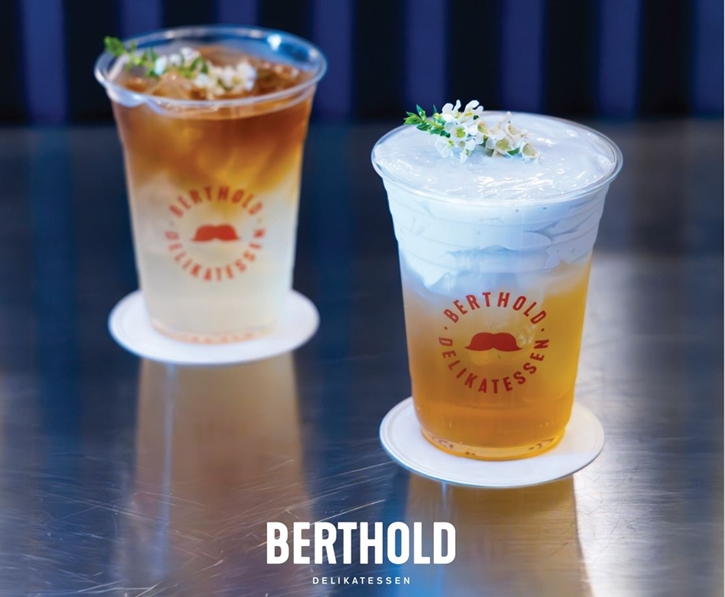 ฉลองเดือนแห่งวันแม่ ที่โรงแรมสินธร เคมปินสกี้ กรุงเทพฯ