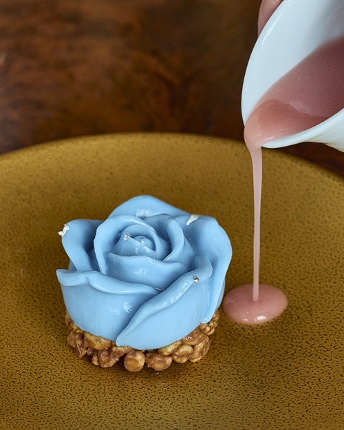 เพราะช่วงเวลาแห่งความอบอุ่นของครอบครัวเริ่มต้นที่มื้ออาหาร ชวนครอบครัวมารับประทานอาหารร่วมกันในมื้อพิเศษ และมอบความประทับใจให้คุณแม่ ที่โรงแรม วอลดอร์ฟ แอสโทเรีย กรุงเทพ 