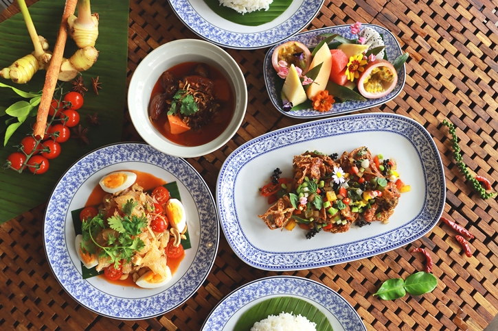 สัมผัสประสบการณ์อาหารและผ่อนคลายไปกับสปา ในโอกาสวันแม่ปีนี้ด้วยกัน ที่ ภูเก็ต แมริออท รีสอร์ท แอนด์ สปา, ในยาง บีช