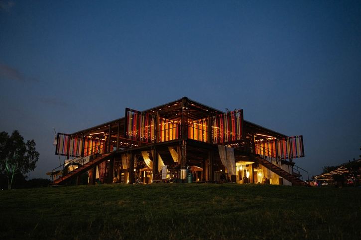 ทศวรรษแห่งความมหัศจรรย์ Wonderfruit 2025 เผยโปรแกรมสุดยิ่งใหญ่ ผ่าน Guide to Wonder