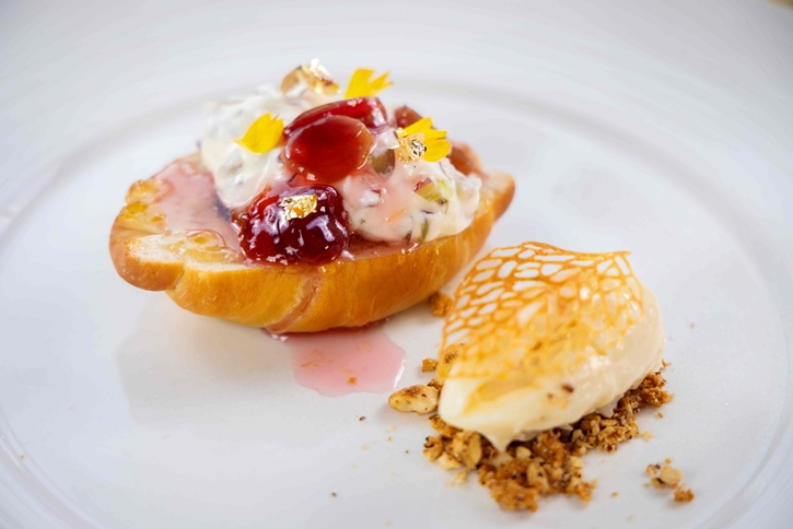 ครั้งแรก เซ็นทรัลพัฒนา จับมือ โครงการหลวง เปิดประสบการณ์เหนือระดับ ในงาน The Royal Project Gala Night ถ่ายทอดเรื่องเล่าจากยอดดอยสู่ปลายช้อน ผ่าน Immersive Fine Dining 